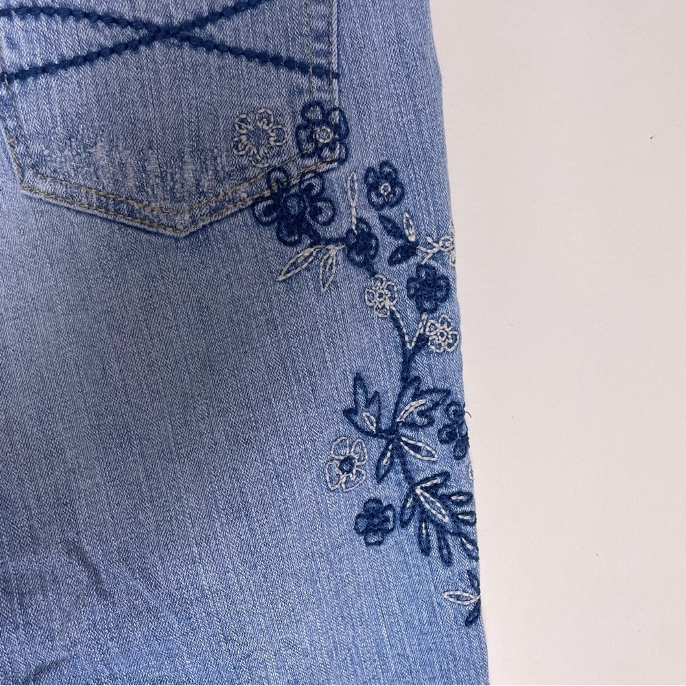 Vintage Y2K capris  Embroidered  size 5/6 boho gypsy cotton spandex blend floral - Picture 9 of 12